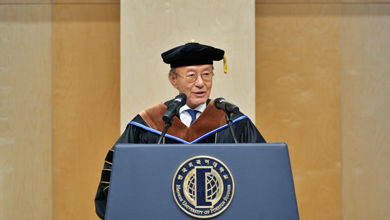 윤윤수 미스토홀딩스 회장, 명예 경영학박사 학위 수여 받아 이미지